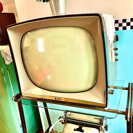 Happy Days On The Lake! Ferienhaus *